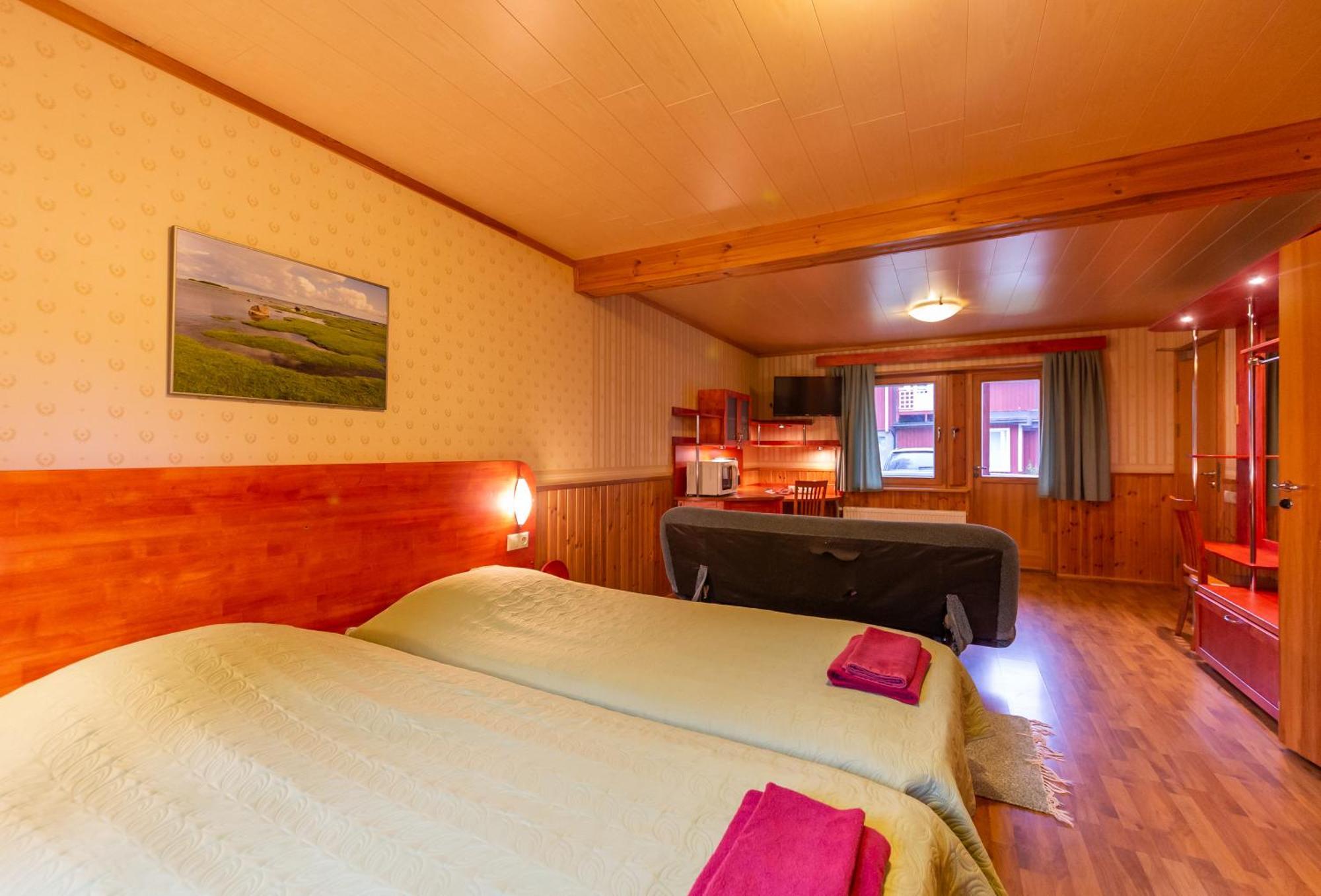 Padu Hotell Kärdla Kamer foto